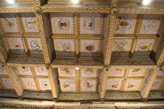Le plafond de l'église du Fauga