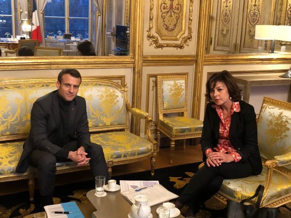 La présidente de région Occitanie Carole Delga rencontre le président de la République Emmanuel Macron