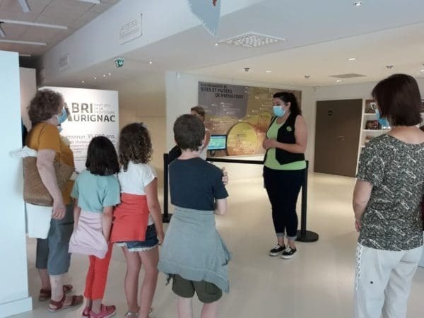 Tout l'été de passionnantes visites guidées et des animations pour toute la famille au musée de l'Aurignacien.
