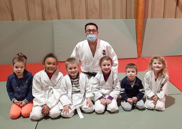 Au Torii Judo Club, les résultats vont de pair avec le plaisir de pratiquer ce sport passionnant (photo le coach Cédric Casbas sur l'antenne d'Aurignac)
