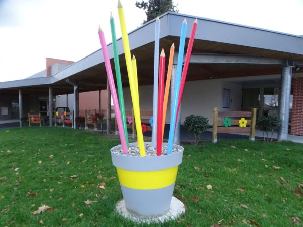 Dans tous les établissements scolaires de France -ici l'école élémentaire de Boulogne- le protocole sanitaire est allégé.