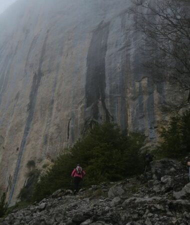 A part un voile sur les falaises, la météo fut clémente pour l'excursion des randonneurs Blajanais à la Pène Haute le 30 avril.