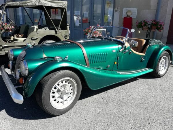 De magnifiques voitures et autres mécaniques anciennes se sont rassemblées dimanche 10 juillet à Alan, à l'invitation des Vieux Volants du Comminges.