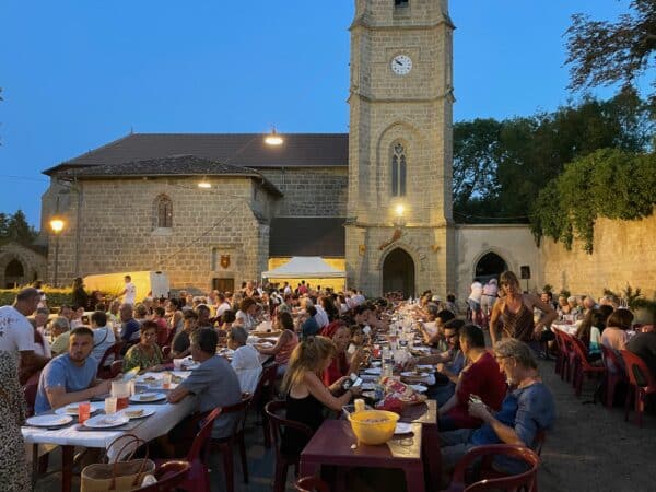 Tout le village de Saint-Blancard, mairie et organisateurs, sont heureux et fiers de l'énorme succès de la Foire Médiévale au château, dimanche 24 juillet.