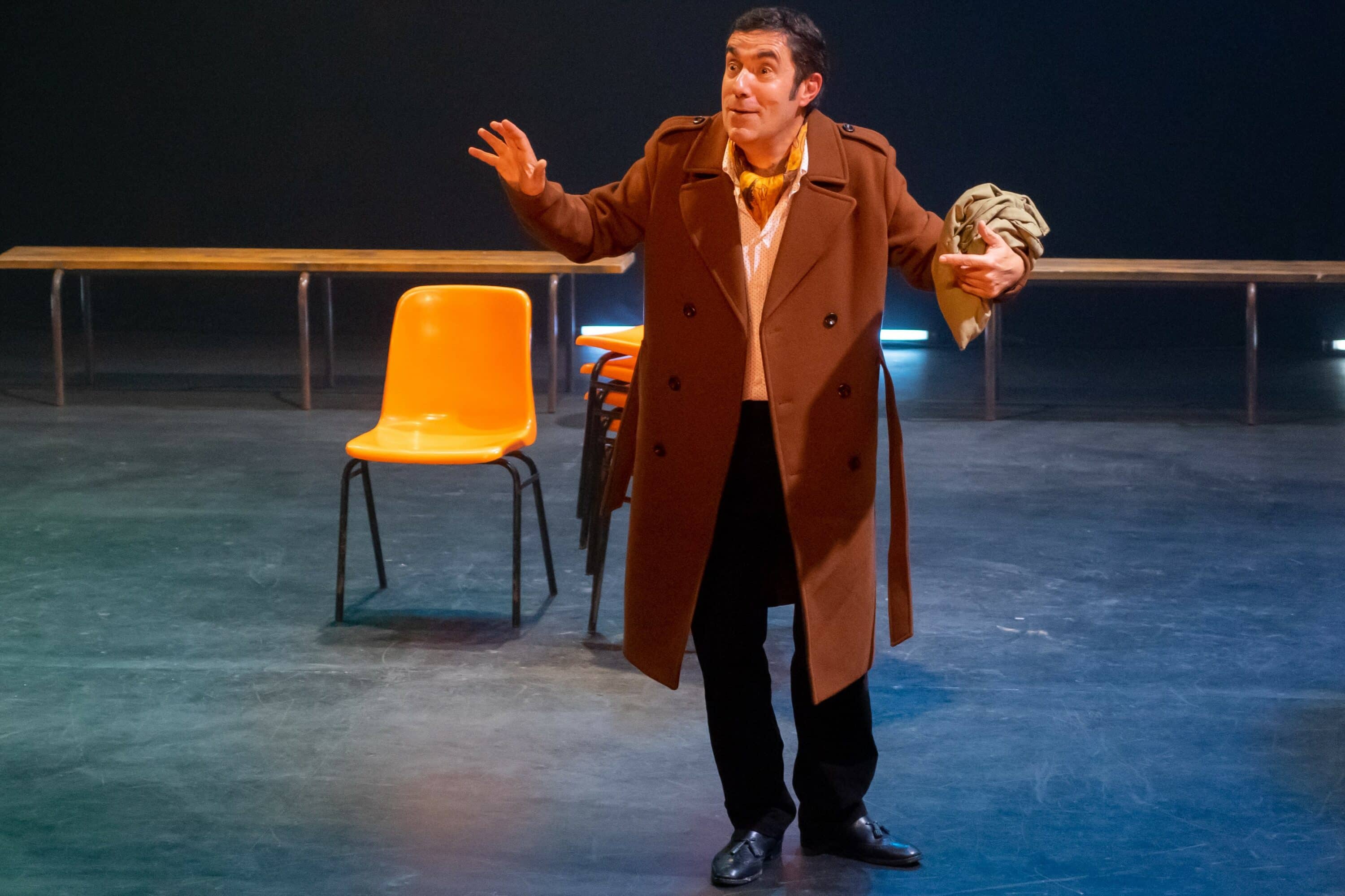 Denis Rey dans le Fetichiste Petite — free download