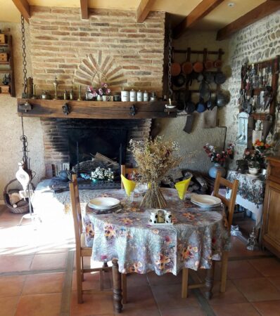 L'auberge Nouste Temps à Castelnau Magnoac (65) organise une dernière soirée samedi 17 septembre, avant la fermeture définitive.