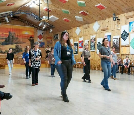 Le bal annuel de la section Danse country de la Virée des As, c'est le 18 février. A noter sur vos tablettes.