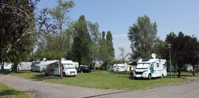 Le camping municipal Le Lac décroche à nouveau ses deux étoiles à Boulogne.