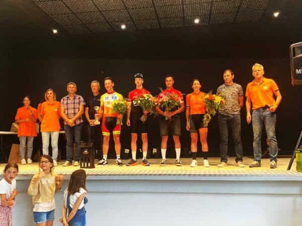 Les vainqueurs de la Boucle des coteaux du Comminges, course cycliste organisée par Roue Libre de Saman, le 6 mai.