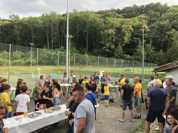 L'assemblée générale et la fête de l'école (photo) ont sonné l'heure de la pause estivale pour le club de foot EFCAurignac, jusqu'à la rentrée prochaine.