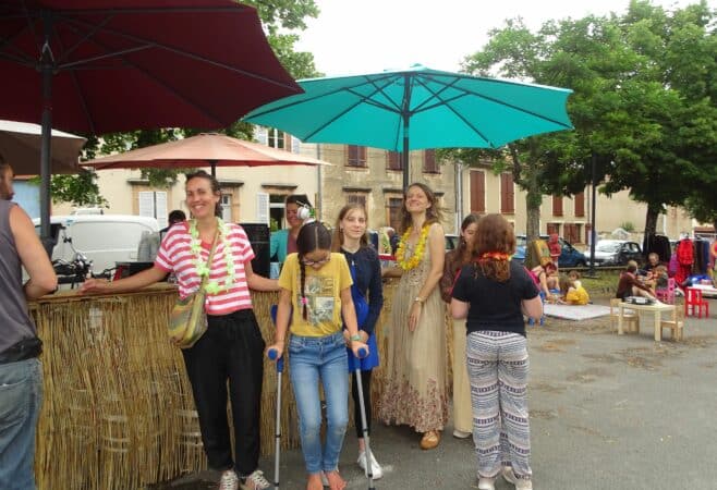 Un vide-greniers sympa organisé par l'école L'Elan vert le 18 juin à Boulogne.