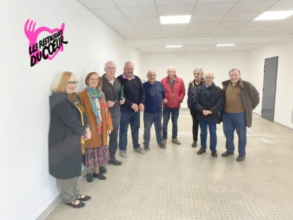 Les maires-adjoints de Boulogne ont reçu les représentants des Restos du coeur lors de la réception des locaux neufs mis à la disposition de l'association par la municipalité.